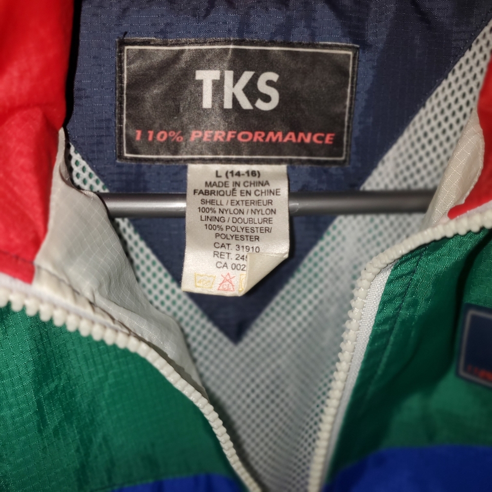 Windbreaker - Picture 3 of 5